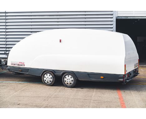 A low profile fully enclosed transporter, tailor-made for smaller race or classic period rally cars.Light and aerodynamically