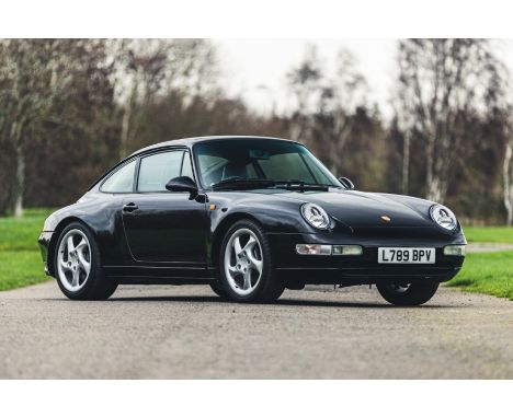 Smart 993 C2 with a manual gearbox and low mileage presented in Triple Black.Classically finished in Basalt Black Metallic wi