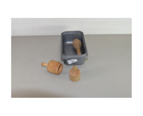 TWO VINTAGE WOODEN BUTTER PRESSES TOGETHER WITH A FURTHER TREEN ITEM