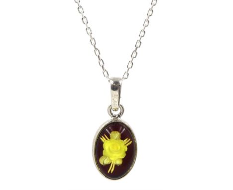 Silver amber engraved rose oval pendant necklace, stamped 925Condition Report:Chain length = 44.5cm, pendant length = 28mm, g