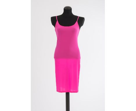 Drei SlipdressesJil Sander, Hamburg Mischgewebe mit Elasthan, neon-Pink, neon-Orange, schwarz. Gr. M.