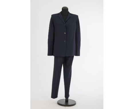 HosenanzugJil Sander, Hamburg Schurwolle, blau, ungefüttert, einreihig geknöpft. Gr. 36.