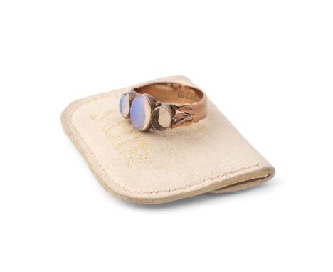 An 18ct rose gold and opal three stone ring, a/f one opal absent, size K/L, 4.2g.