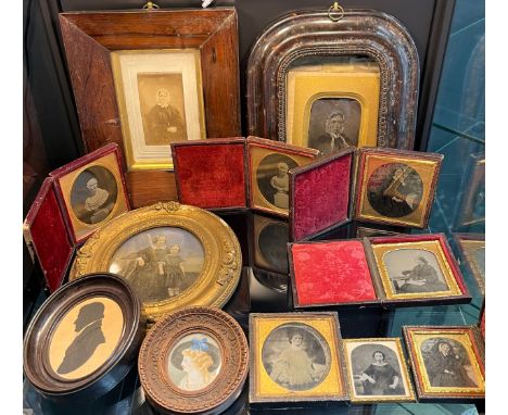 Collection of Daguerreotype photographs, Photos, Painted portrait and silhouette painting. 