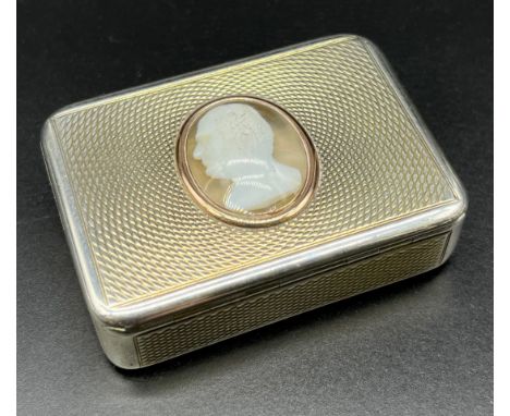 Georgian London Silver snuff box with fitted yellow metal, dome glass and cameo to the lid. Produced by William Plummer. [2x6