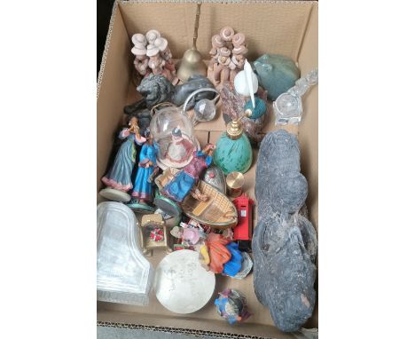 Box of collectables; Spelter laying lion sculpture, John Perry bird sculpture, Wade boat trinket dish and dragon sculpture. 