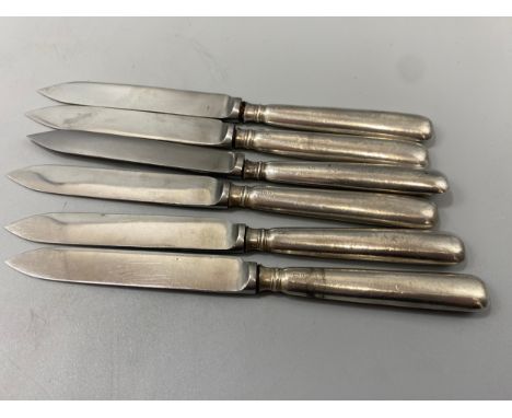 6x hallmarked Sheffield silver handled dinner knives, weight 152 grams 