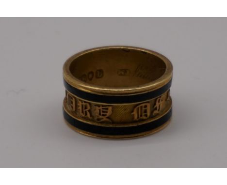 A Georgian memento mori black enamel gold band, hallmarked 18ct, 7.2g. 