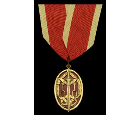 Knight Bachelor’s Badge, 3rd type neck badge, silver-gilt and enamel, hallmarks for London 1995, with neck riband, in case of