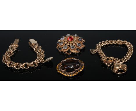 Dame Ellen Terry - by descent of the vendor's grandmother, an 18ct gold curb link bracelet, the love heart clasp monogrammed 