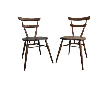 ERCOL, SET OF FOUR 'GREEN DOT' ELM STACKING CHAIRS, 1960-69 each with curved twin plank backrest, the upper with green dot ma