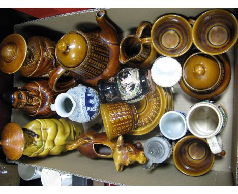 PIK Pottery, tea and coffee in the form of Mexican figures, Fulowice Poland coffee service:- One Box