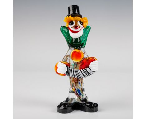 This vibrant and colorful Murano glass clown figurine stands 8"H and is an exceptional example of Italian craftsmanship. The 