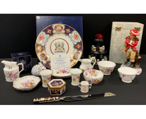 Royal Crown Derby ware including; Derbyshire plate, limited edition 167/1000, with certificate and box, Derby Posie ware incl