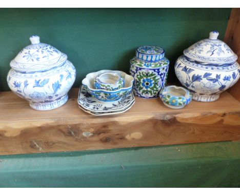 Indian floral pottery caddy, ashtrays etc.