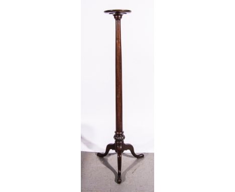 Mahogany torchere, tripod base.