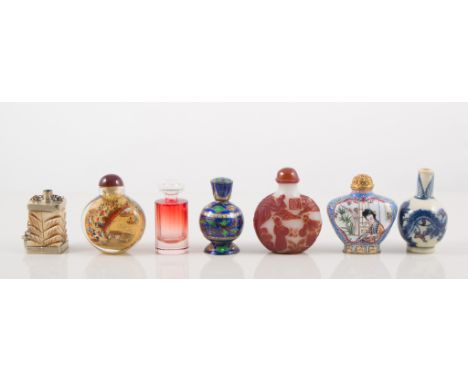 Seven small perfume bottles/snuff bottles, ceramic, glass, enamel. (7)