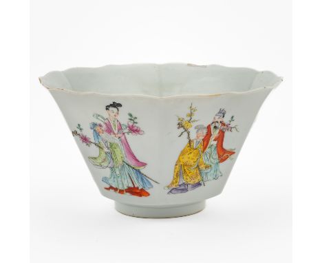 A CHINESE FAMILLE-ROSE BOWL (3)20th century, probably Republic period Of flared hexagonal form raised on short circular foot,