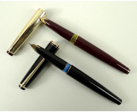 A Montblanc Meisterstuck No 72 fountain pen, circa 1965, with 14k gold nib, 18ct rolled gold lid, burgundy resin with gold co