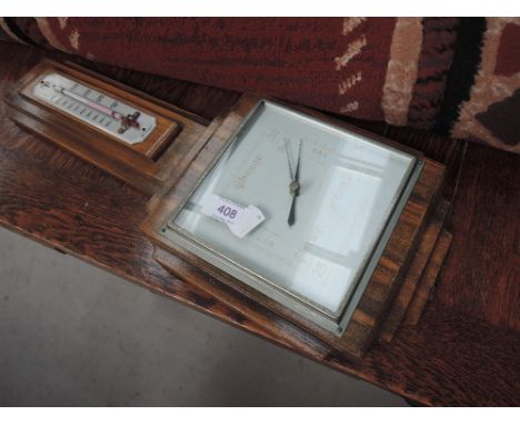 A mid 20th Century aneroid barometer