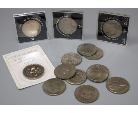 *** RE OFFER JULY £20-30***
One bag of mixed Foreign coins, one bag 1961-1967 Queen Elizabeth Penny, one bag Crowns in three 
