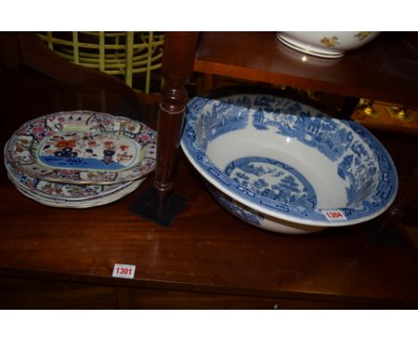 A 19th century Wedgwood pattern large basin, 40cm diameter; together with a Mintons small jug and basin; and four early 19th 