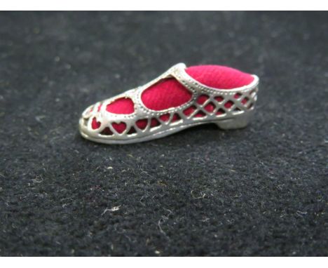 Silver shoe pin cushion 