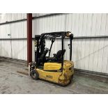 YALE ERP20VT ELECTRIC 3-WHEEL FORKLIFT (2017) **(INCLUDES CHARGER)**