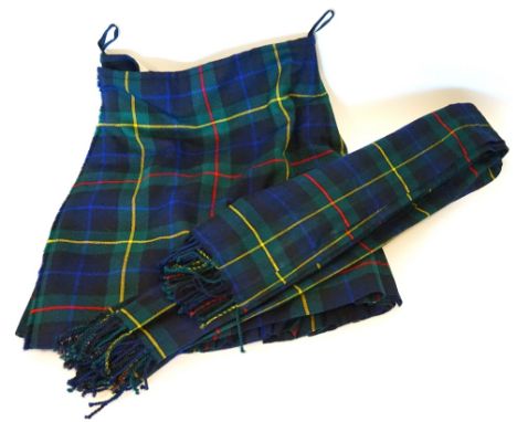 SCOTTISH DRESS KILT
in the Smith tartan with a matching sash (2) 