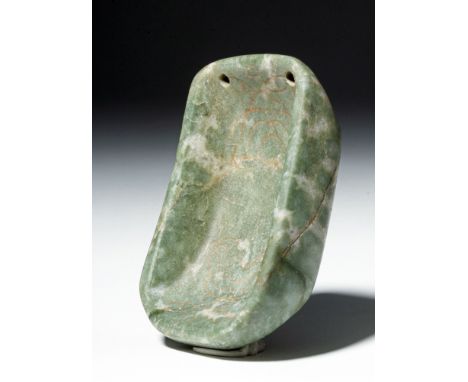 Pre-Columbian, Southern Mexico to Guatemala, ca. 1000 to 600 BCE. A very rare and very desirable jade snuff tray.  Shallow gr