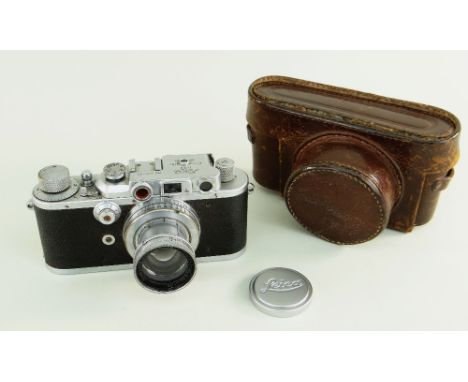 LEICA IIIb RANGEFINDER CAMERA, c. 1938, serial no. 307235, with Summar f/2 35m 50mm chrome lens, Leica Okaro contrast filter,