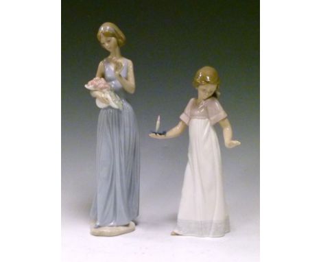 Two Nao figures - Lady With Flowers and Girl In Nightdress   Condition: 