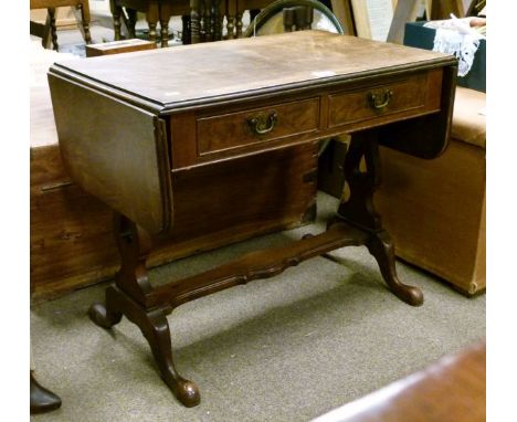 Reproduction mahogany drop leaf sofa table design coffee table   Condition: 