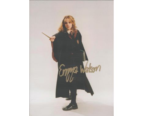 Emma Watson signed 7x5 inch Harry Potter colour photo signature a little grainy. Good condition. All autographs come with a C