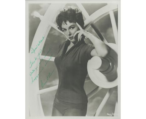 Erin O'Brien signed 10x8 inch vintage black and white photo with original 1958 mailing envelope. Good condition. All autograp