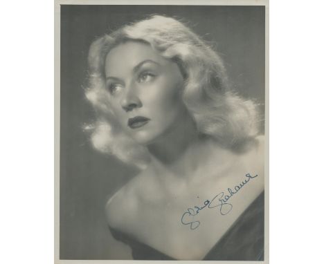 Gloria Grahame signed 10x8 inch vintage black and white photo with original mailing envelope. Good condition. All autographs 