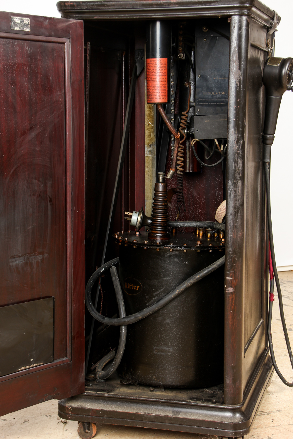 Ritter Dental Xray Machine. Interesting bundle of early 20th C design