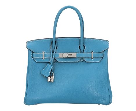 HERMÈS Handtasche "BIRKIN BAG 30". Koll. 2005. Taurillon Clemence Leder in Bleu Jean / Hellblau mit silberfarbener Hardware. 