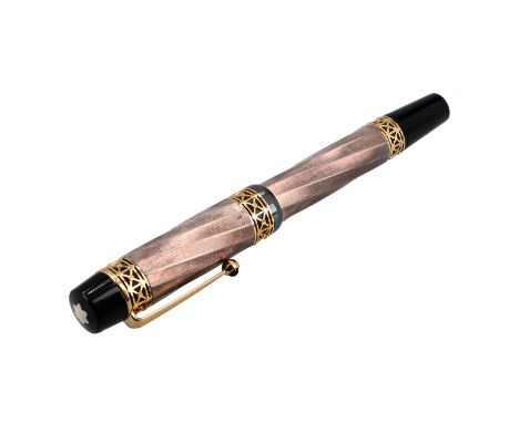 MONTBLANC Füllfederhalter "KARL DER GROSSE - HOMMAGE À CHARLEMAGNE". Limited Edition 1971 / 4810. Korpus aus 925 Silber mit v
