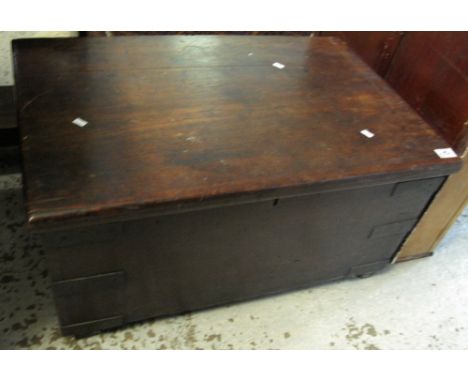 19th Century oak rectangular trunk, having metal mounts and carrying handles. (B.P. 24% incl. VAT)