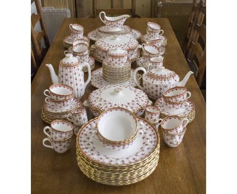 SPODE FLEUR DE LYS DINNER SERVICE, for twelve people. (100 pieces) (Packaging not included)