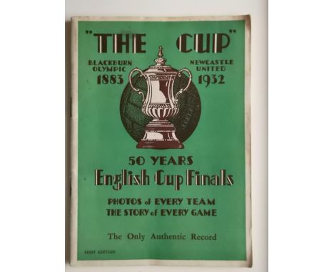 Pictures and reports on every FA Cup Final from 1883 to 1932
Very good condition for age with just slight rusting of staples