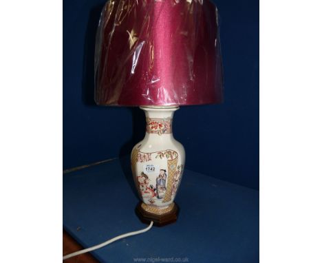 A Masons oriental pattern Table Lamp base and shade