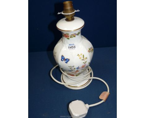 An Aynsley ''Cottage Garden'' table Lamp.