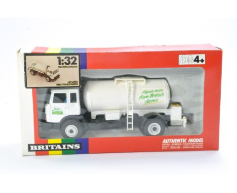 Britains No. 9605 Leyland Milk Tanker. Excellent (with no fade to white) in very good box, some light scuffing in places. 