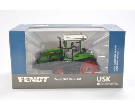 USK Scale Models 1/32 No. 10636 Fendt 943 Vario MT Crawler Tractor. Looks to be without fault and secure in original box. 