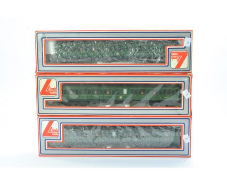 Model Railway Comprising Lima No. 205137 BR Green Class 117/2, 305323W MK 1, 205146W Class 117. All look to be without fault 