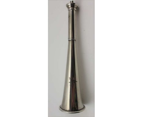 A LATE VICTORIAN SILVER TABLE TOP HUNTING HORN CIGAR LIGHTER, with engraved bird of prey armorial crest, London 1897, (maker'
