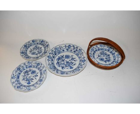 Quantity of modern blue and white Meissen table wares