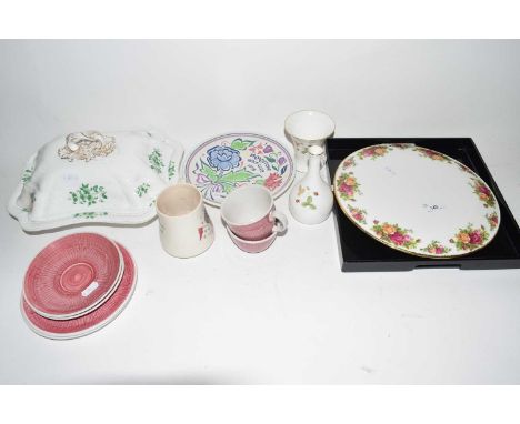 Mixed lot of assorted ceramics to include a Royal Albert Old Country Rose cake stand, a Poole Pottery dish, Rye Pottery tea w